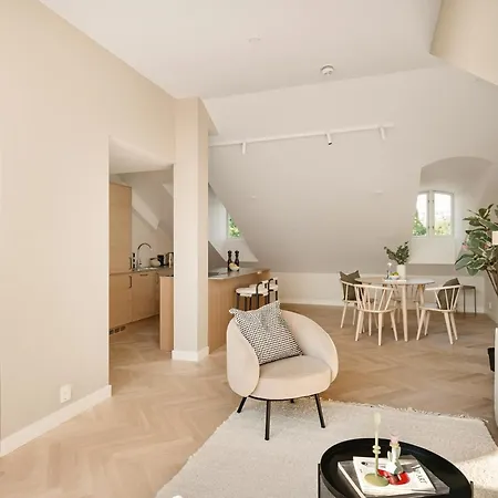 Dinbnb Apartments Gruenerlokka I Penthouse With Private Rooftop I 2-Bedroom With Double Queen Room & 2 Bathrooms Oslo Exterior photo